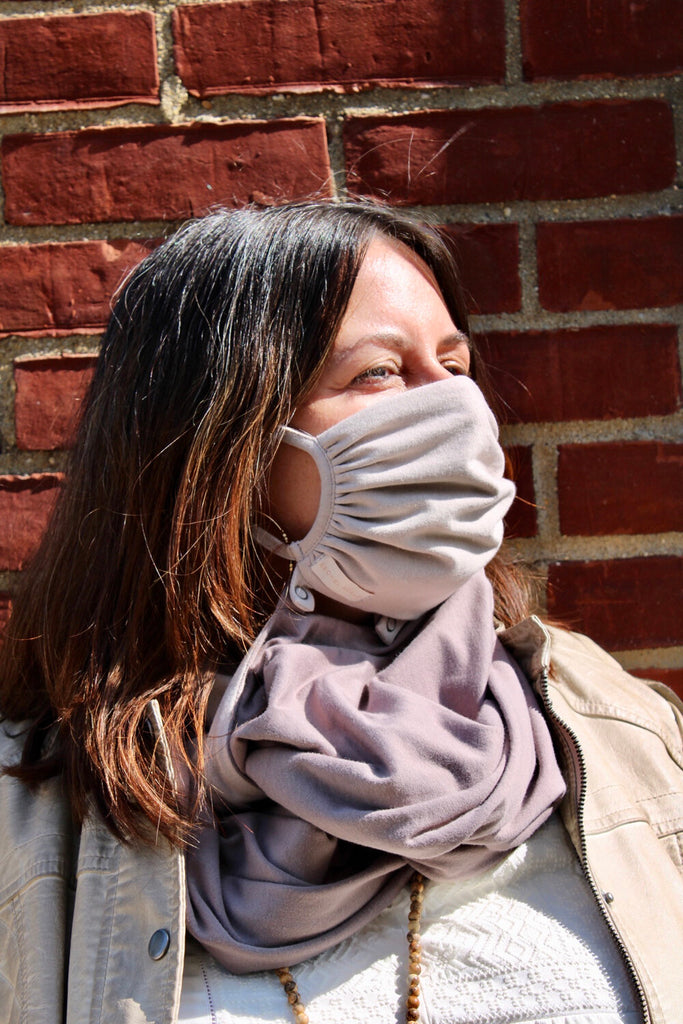 Christine Mammes in organic cotton mask and scarf in color cloud